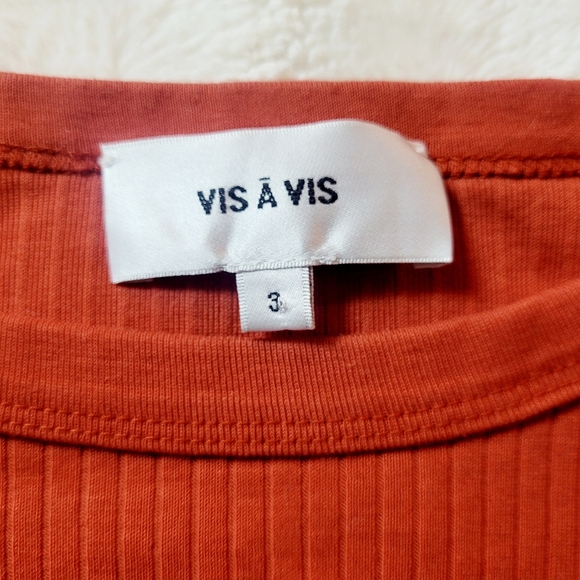 Vis a Vis | Ribbed Top - Picture 3 of 4
